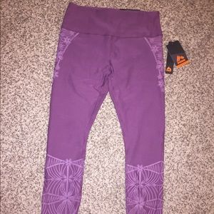 NWT plum RBX leggings